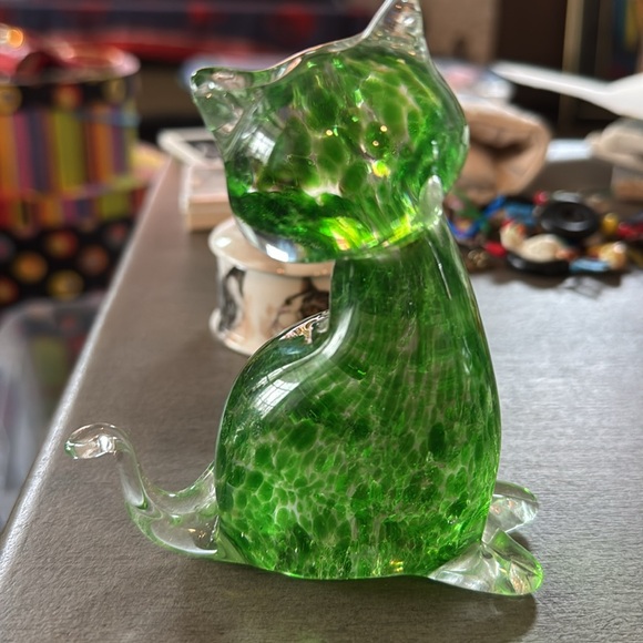 Murano Style Glass Blown Cat Paperweight - Picture 2 of 3